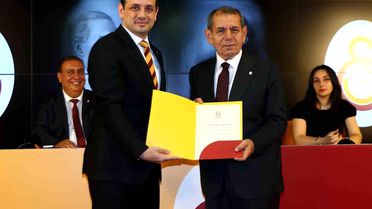 Dursun Özbek, Galatasaray'ın Başkana Seçildi