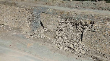 Eskişehir'de Taş İstinat Duvarı Yıkıldı