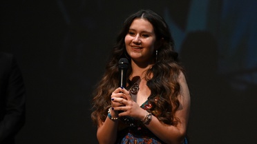 Emel Göksu'ya Uçan Süpürge Onur Ödülü