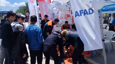 Üniversite Öğrencilerine Afet Eğitimi