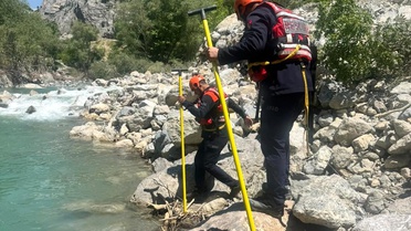 Ceyhan Nehri'nde Kaybolan Balıkçı 6. Günde Aranıyor