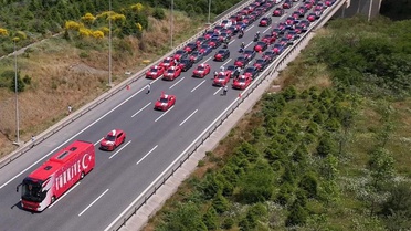 Bizim Çocuklar'ı Dünya Kupası'na uğurlayan konvoy dünya basınında