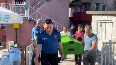 Emniyet mensubu evinde ölü bulundu