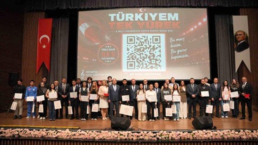 Isparta'da 'Hayalimdeki Ben' CV Yarışması'nın kazananları ödüllendirildi