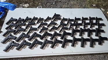 İstanbul'da Kaçak Silah Operasyonu: 20 Tabanca Ele Geçirildi