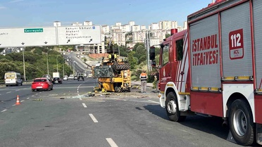 Küçükçekmece'de Feci Kaza: Sürücü Hayatını Kaybetti