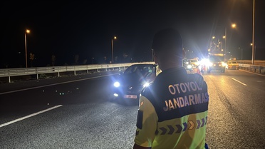 Kuzey Marmara Otoyolu'nda Kaza: 2 Yaralı