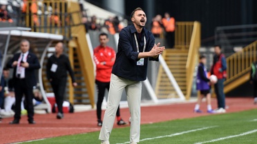 Manisa FK Teknik Direktör Ahmet Pektaş ile Devam Edecek