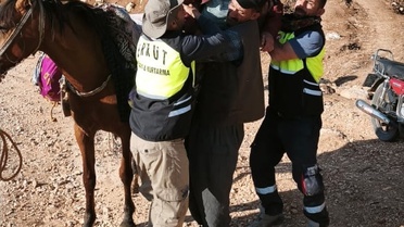Eruh'ta Katırla Ambulansa Taşındı