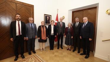 Kurtulmuş, Finlandiya İslam Cemaatini Ziyaret Etti
