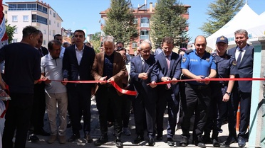 Beyşehir'de halk eğitim yıl sonu sergisi açıldı