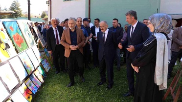 Beyşehir ve Hüyük'te el emeği eserler görücüye çıktı