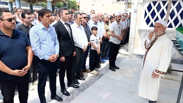 Denizli'deki facia kurbanı otobüs şoförünün cenaze namazını abisi kıldırdı