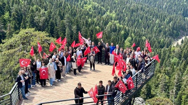 Kastamonu'da gençlik yürüyüşü: Doğanın tadını çıkardılar