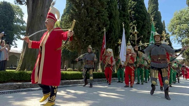 Mehteran Gösterileri Yeniden Başladı