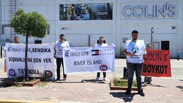Uşak'ta Colin's İşçileri İçin Grev Açıklaması