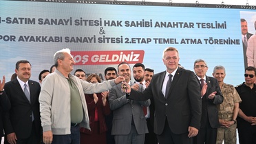 Bakan Kacır: OSB'lerde çalışan sayısı 2.7 milyona ulaştı