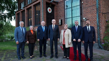 Kurtulmuş İsveç'te Büyükelçiliği Ziyaret Etti