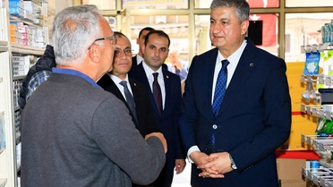 Vali Yavuz Saimbeyli'de Ziyaretlerde Bulundu