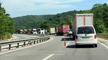 Yalova-Bursa Yolunda Trafik Tıkanıklığı