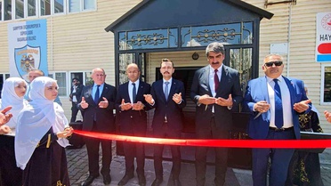 Aşkale'de hayat boyu öğrenme haftası sergisi açıldı