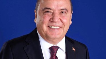 Böcek'ten çarpıcı iddialar: 950 bin euroyu Zeyrek'e verdim