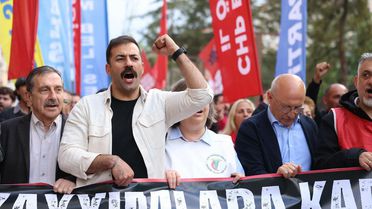 CHP Eskişehir İl Başkanı Yalaz'a siyasi yasak talepli dava