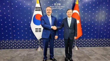 Hakan Fidan, Güney Kore'de Görüştü