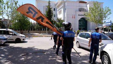 Elazığ zabıtasından kaldırım denetimi