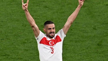 Merih Demiral'ın Fener'e gelmek için yaptığı fedakarlığa bakın