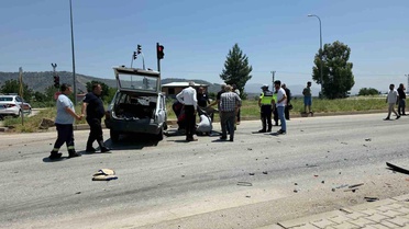 Hatay’da Trafik Kazası: 2 Yaralı