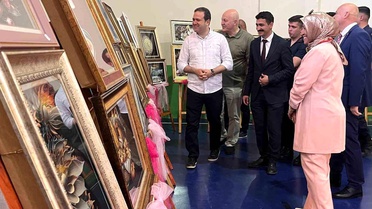 Hayrabolu'da Yıl Sonu Sergisi Açıldı