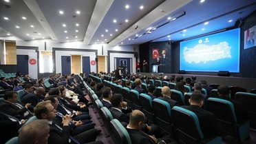Mülki İdare Amirlerine Adalet Vurgusu