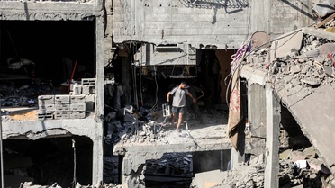 İsrail Gazze'ye Saldırdı: 8 Ölü