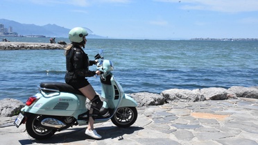 Kadın Motosikletçi Kaplan'ın Roma Yolculuğu