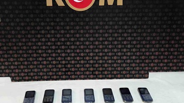 Kastamonu'da Kaçak Telefon Operasyonu