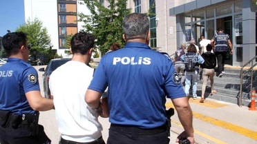 Sahte Altın Dolandırıcılığı: 5 Şüpheli Adliyeye Sevk Edildi