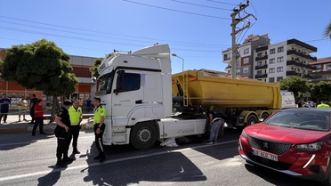 Milas'ta Tır Çarpması: 65 Yaşındaki Adam Hayatını Kaybetti