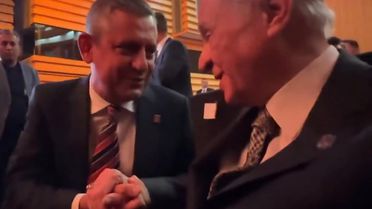 Özgür Özel ile Devlet Bahçeli'den samimi sohbet