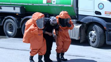 Eskişehir'de amonyak sızıntılı tanker tatbikatı nefes kesti