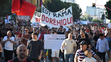 Tiran'da Trump ailesine bağlı turizm projesi protestosu