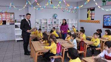 Bakan Tekin'den Öğrencilere Tebrik