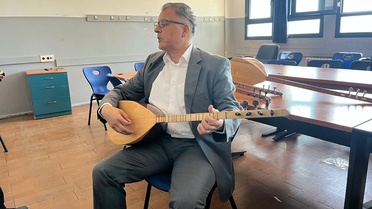 Görme Engelli Öğretmenden Bağlama Dersi