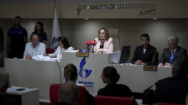 Güzelbahçe'de Başkan Vekilliğine Ayşe Akın Seçildi