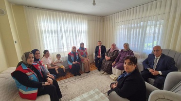Kaymakam Perçi, Cazır Ailesini Ziyaret Etti