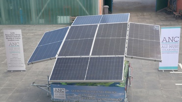 Öğrencilerden Mobil Solar Enerji İstasyonu
