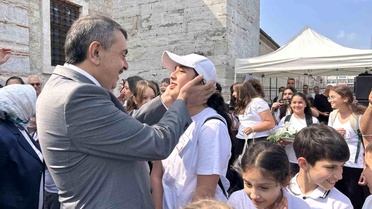 Geleceğin Yazarları Fuarı Açıldı