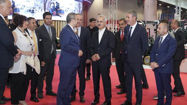 Bakan Uraloğlu KOMATEK 2026'yı Ziyaret Etti