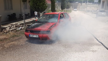 Gölbaşı'nda Otomobil Yangını