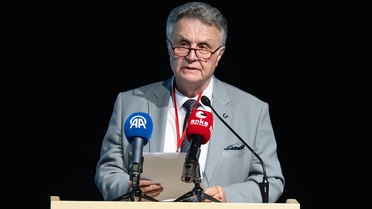 Erdal İnönü'ne 100. Yıl Sempozyumu